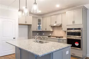 303 Bull Shls Wy, Hoschton, GA 30548 - Photo 10