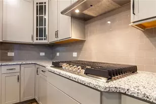 303 Bull Shls Wy, Hoschton, GA 30548 - Photo 6