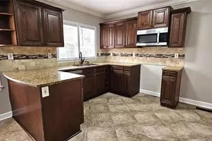 1752 Parkhill Dr, Decatur, GA 30032 - Photo 6