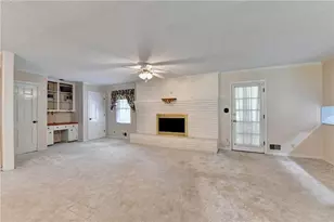 136 Lancelot Way, Lawrenceville, GA 30046 - Photo 12