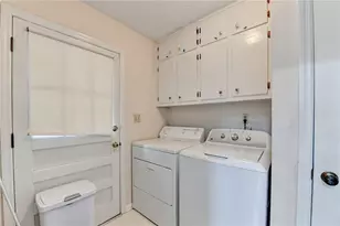 136 Lancelot Way, Lawrenceville, GA 30046 - Photo 28