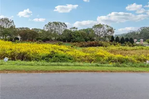 136 Sweetgrass Dr, Demorest, GA 30535 - Photo 1