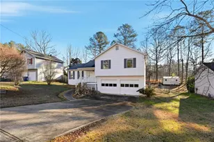 109 Westwood Dr, Dallas, GA 30132 - Photo 4