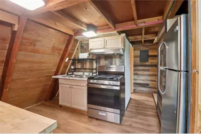 9025 Belaire Street, Gainesville, GA 30506 - Photo 16