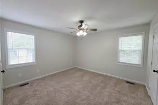 570 Remington Ln, Acworth, GA 30101 - Photo 10