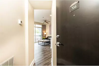 2626 Peachtree Road NW #706, Atlanta, GA 30305 - Photo 2