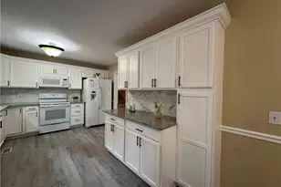 13 Greystone Ln NW, Cartersville, GA 30121 - Photo 20