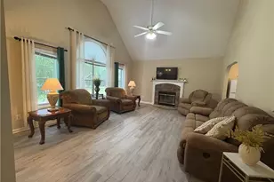 13 Greystone Ln NW, Cartersville, GA 30121 - Photo 12