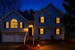 13 Greystone Ln NW, Cartersville, GA 30121 - Photo 2