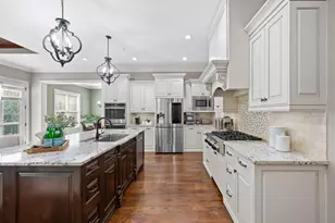 2380 Manor Creek Ct, Cumming, GA 30041 - Photo 18