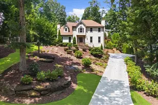 2482 N Forest Dr, Marietta, GA 30062 - Photo 2