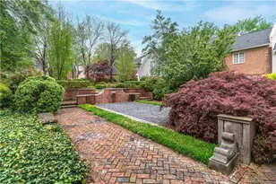 53 Paces W Dr NW, Atlanta, GA 30327 - Photo 34