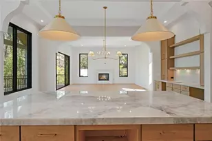 393 Karen Dr, Alpharetta, GA 30009 - Photo 22