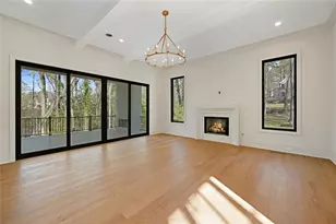 393 Karen Dr, Alpharetta, GA 30009 - Photo 10