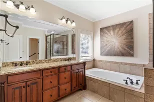 1054 Morgan Garner Dr SW, Lilburn, GA 30047 - Photo 38