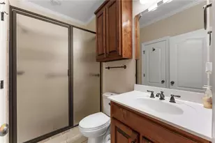 1054 Morgan Garner Dr SW, Lilburn, GA 30047 - Photo 54