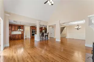 1054 Morgan Garner Dr SW, Lilburn, GA 30047 - Photo 20