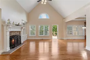 1054 Morgan Garner Dr SW, Lilburn, GA 30047 - Photo 28