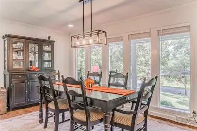 212 Sherwood Drive, Calhoun, GA 30701 - Photo 6