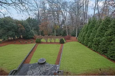 4084 Peachtree Dunwoody Road NE, Atlanta, GA 30342 - Photo 46