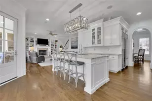 4084 Peachtree Dunwoody Road NE, Atlanta, GA 30342 - Photo 8