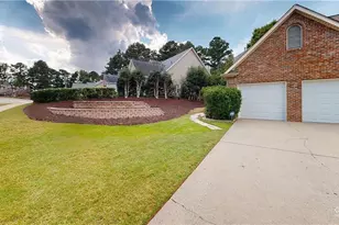 7307 Carriage Creek Rd, Woodstock, GA 30189 - Photo 2