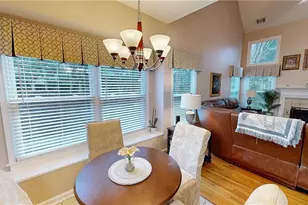 7307 Carriage Creek Rd, Woodstock, GA 30189 - Photo 8