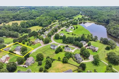 1003 Arbor Lake Walk, Hoschton, GA 30548 - Photo 4