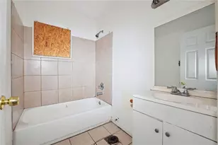 784 Commercial Ave NW, Atlanta, GA 30318 - Photo 18