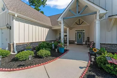 3028 Sarah Lane, Griffin, GA 30224 - Photo 2