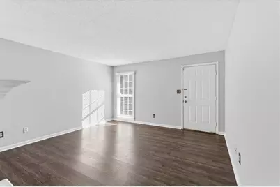 1166 Booth Road SW #906, Marietta, GA 30008 - Photo 4