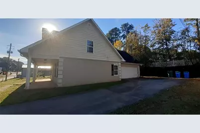 51 Pine Avenue, Commerce, GA 30529 - Photo 2
