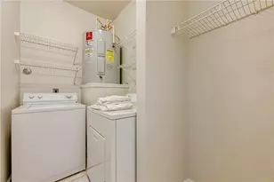 3777 Peachtree Road NE, Brookhaven, GA 30319 - Photo 24