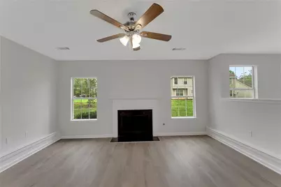 907 Brisley Circle, Hampton, GA 30228 - Photo 4