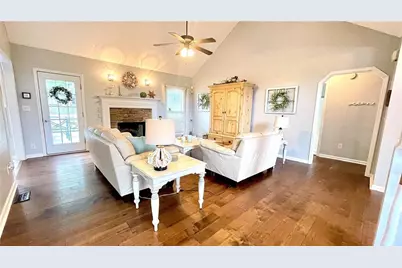 149 Barrington Lane, Hiram, GA 30141 - Photo 4