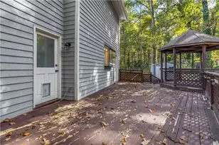 8515 Lake Dr, Snellville, GA 30039 - Photo 14