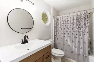 8515 Lake Dr, Snellville, GA 30039 - Photo 36