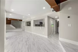 1009 Riverbend Club Dr SE, Atlanta, GA 30339 - Photo 10