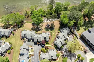 1009 Riverbend Club Dr SE, Atlanta, GA 30339 - Photo 36