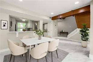 1009 Riverbend Club Dr SE, Atlanta, GA 30339 - Photo 2