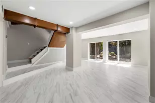 1009 Riverbend Club Dr SE, Atlanta, GA 30339 - Photo 12