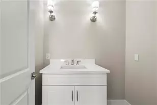 1009 Riverbend Club Dr SE, Atlanta, GA 30339 - Photo 16