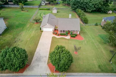 209 Angie Way, Bethlehem, GA 30620 - Photo 2