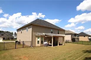 812 Graeme Dr, McDonough, GA 30252 - Photo 2