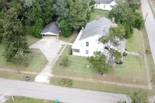 202 Veazey St, Union Point, GA 30669 - Photo 8