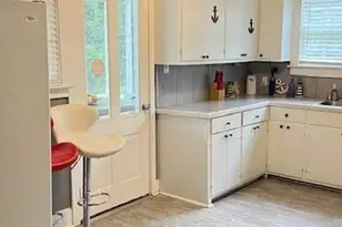 202 Veazey St, Union Point, GA 30669 - Photo 10