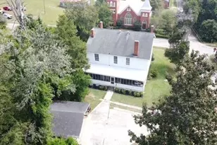 202 Veazey St, Union Point, GA 30669 - Photo 54