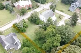 202 Veazey St, Union Point, GA 30669 - Photo 56