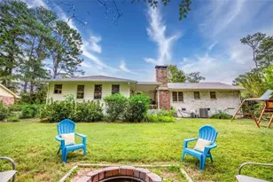 2173 Timber Ln, Snellville, GA 30078 - Photo 12