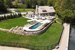 130 Cove View Ln, Clarkesville, GA 30523 - Photo 16